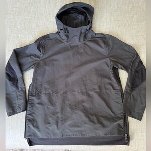 Men’s LULULEMON Hooded Shell